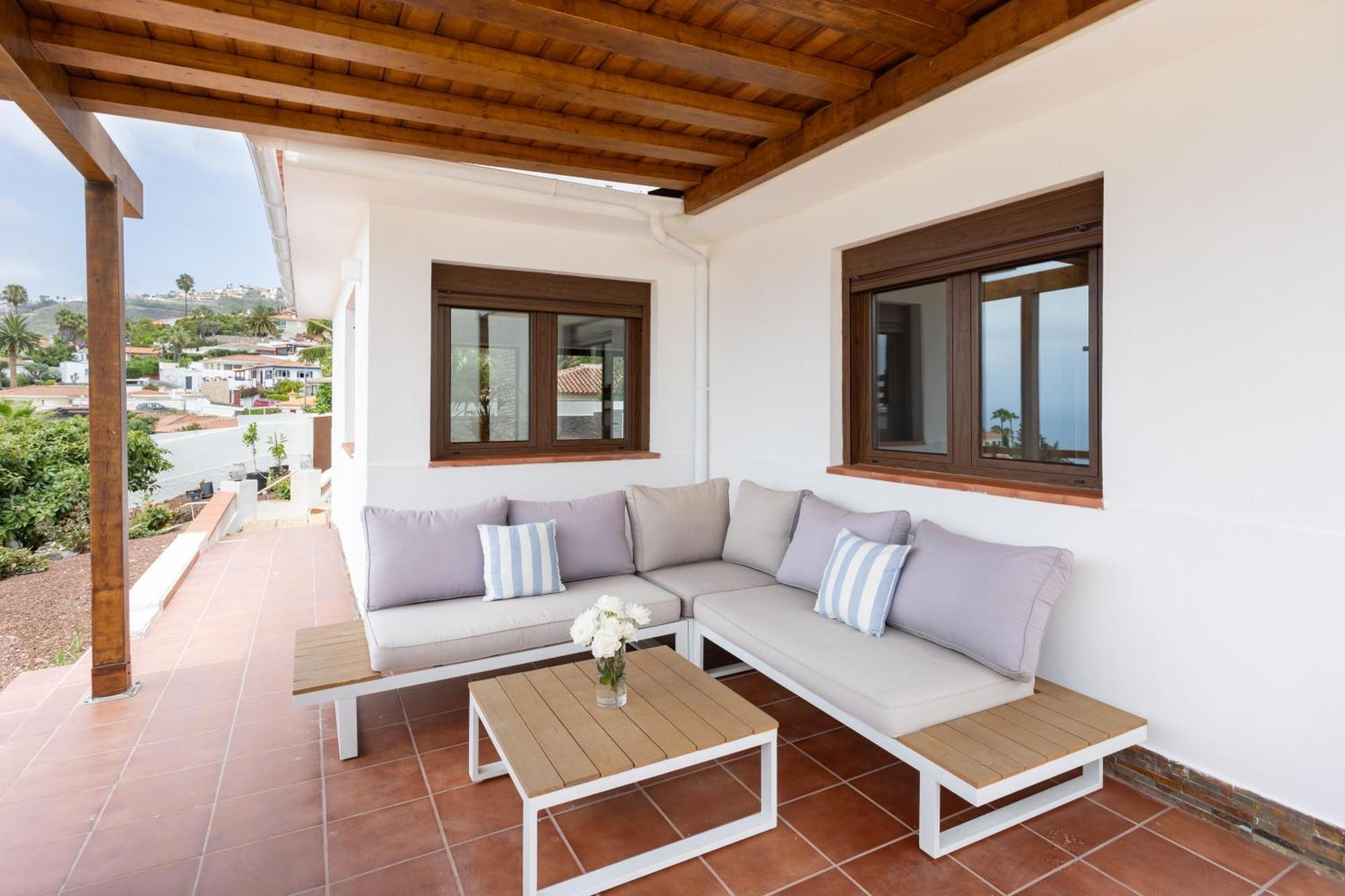 Home2book Alessandro, Design & Comfort Villa Sauzal
